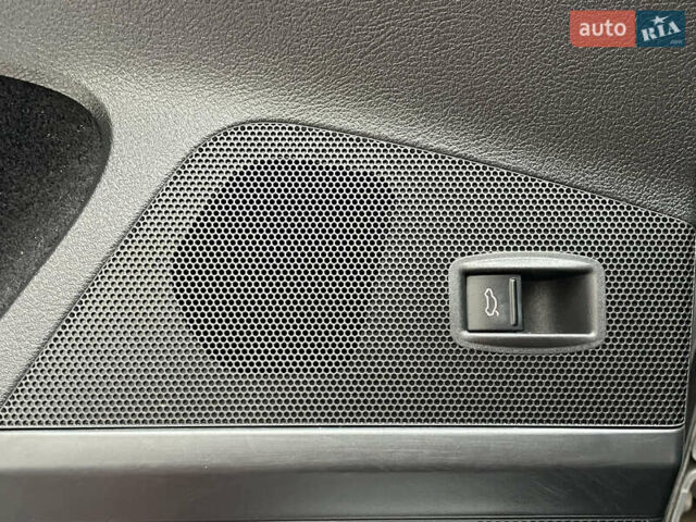 Сірий Фольксваген Пассат, об'ємом двигуна 1.39 л та пробігом 210 тис. км за 6550 $, фото 30 на Automoto.ua