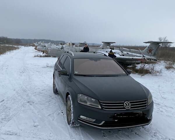 Сірий Фольксваген Пассат, об'ємом двигуна 2 л та пробігом 310 тис. км за 10000 $, фото 15 на Automoto.ua