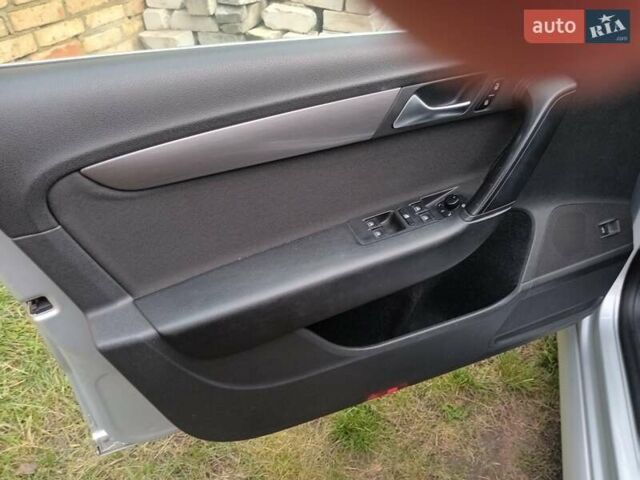 Серый Фольксваген Пассат, объемом двигателя 1.97 л и пробегом 174 тыс. км за 11900 $, фото 6 на Automoto.ua