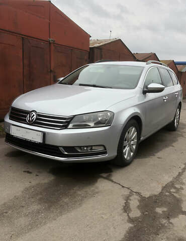 Серый Фольксваген Пассат, объемом двигателя 1.97 л и пробегом 270 тыс. км за 9300 $, фото 8 на Automoto.ua