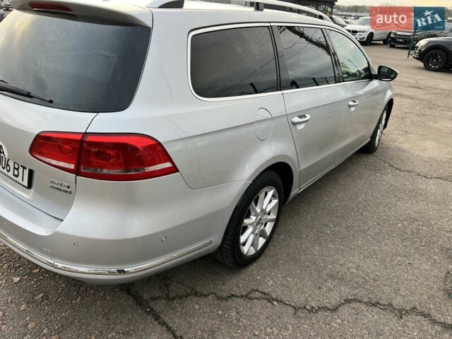 Серый Фольксваген Пассат, объемом двигателя 2 л и пробегом 319 тыс. км за 8200 $, фото 33 на Automoto.ua