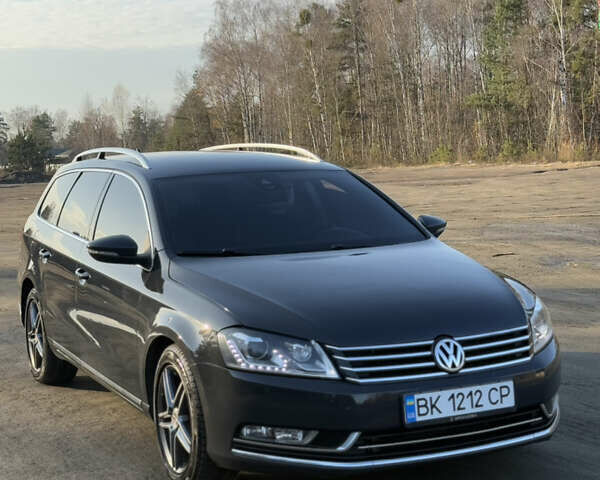 Серый Фольксваген Пассат, объемом двигателя 2 л и пробегом 363 тыс. км за 11000 $, фото 7 на Automoto.ua