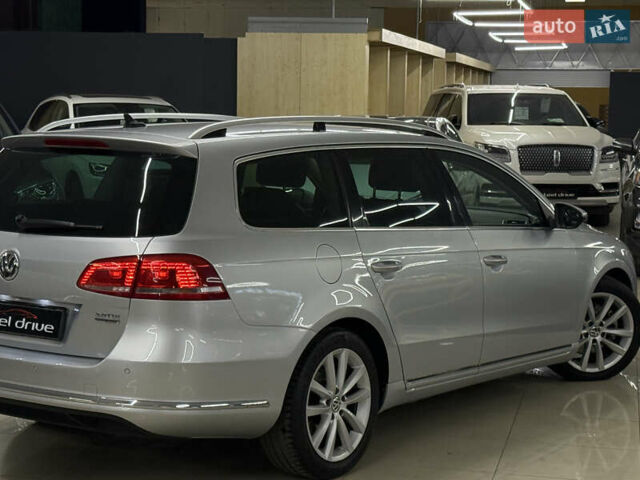 Серый Фольксваген Пассат, объемом двигателя 1.97 л и пробегом 250 тыс. км за 11499 $, фото 10 на Automoto.ua