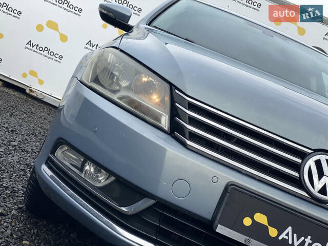 Серый Фольксваген Пассат, объемом двигателя 1.6 л и пробегом 285 тыс. км за 8200 $, фото 71 на Automoto.ua