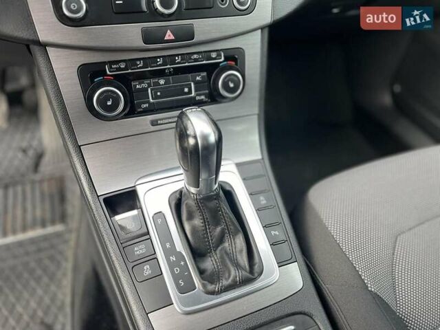 Сірий Фольксваген Пассат, об'ємом двигуна 1.97 л та пробігом 274 тис. км за 10350 $, фото 33 на Automoto.ua