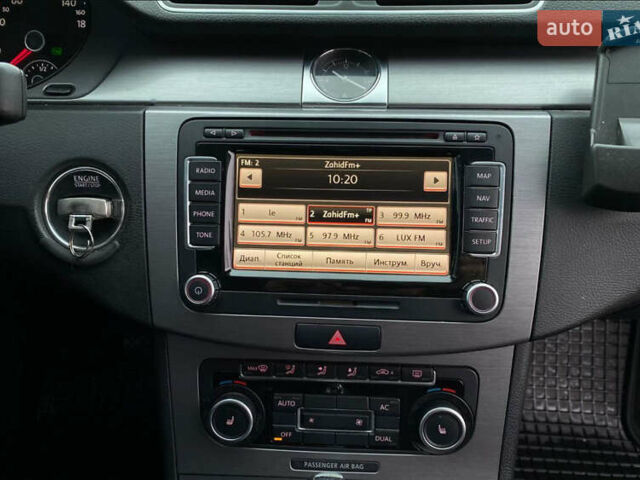 Серый Фольксваген Пассат, объемом двигателя 2 л и пробегом 281 тыс. км за 9800 $, фото 17 на Automoto.ua