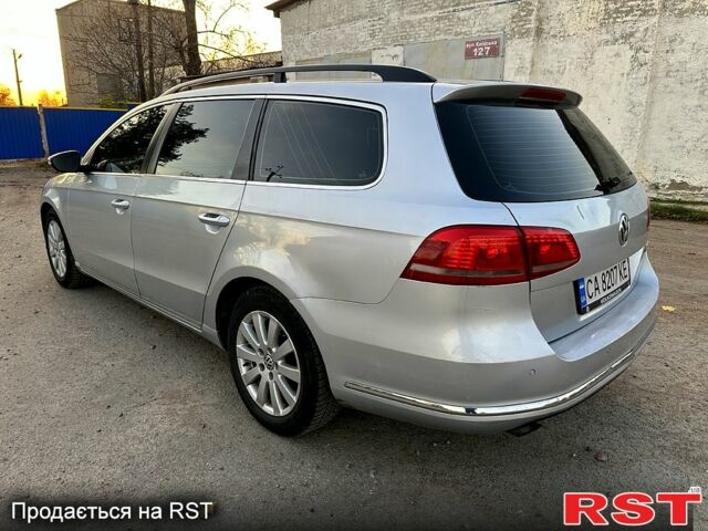 Серый Фольксваген Пассат, объемом двигателя 1.6 л и пробегом 276 тыс. км за 7000 $, фото 7 на Automoto.ua