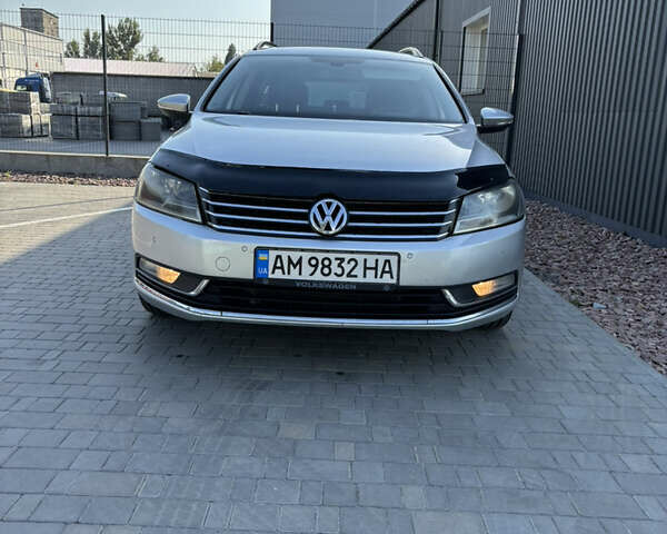 Серый Фольксваген Пассат, объемом двигателя 2 л и пробегом 310 тыс. км за 9900 $, фото 2 на Automoto.ua