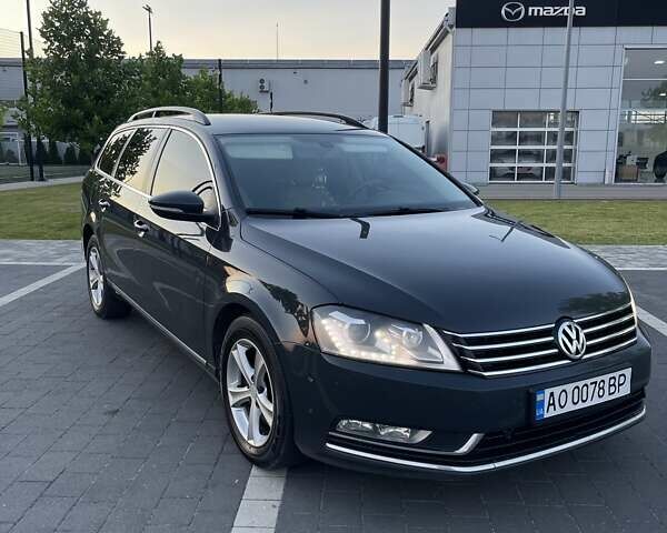 Серый Фольксваген Пассат, объемом двигателя 1.6 л и пробегом 292 тыс. км за 8299 $, фото 3 на Automoto.ua