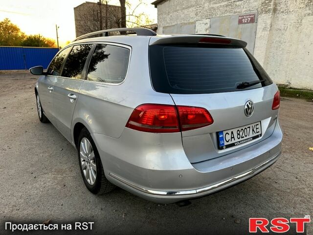 Серый Фольксваген Пассат, объемом двигателя 1.6 л и пробегом 276 тыс. км за 7000 $, фото 6 на Automoto.ua