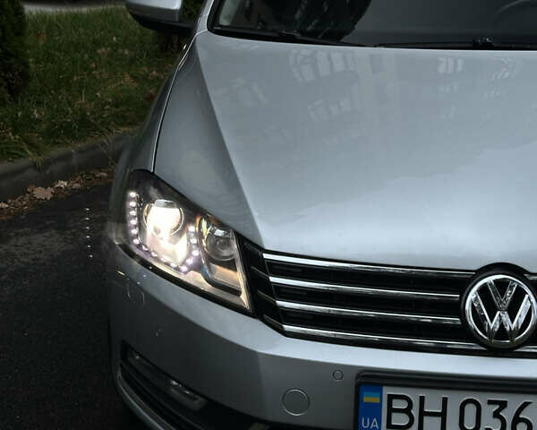 Серый Фольксваген Пассат, объемом двигателя 1.6 л и пробегом 280 тыс. км за 7500 $, фото 8 на Automoto.ua