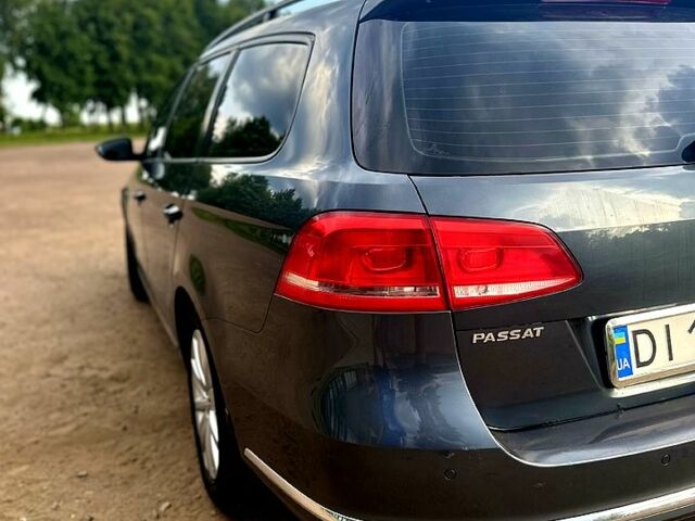 Сірий Фольксваген Пассат, об'ємом двигуна 1.6 л та пробігом 255 тис. км за 8400 $, фото 5 на Automoto.ua