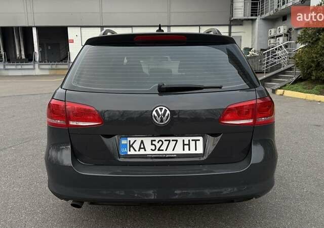 Сірий Фольксваген Пассат, об'ємом двигуна 1.6 л та пробігом 260 тис. км за 9250 $, фото 14 на Automoto.ua