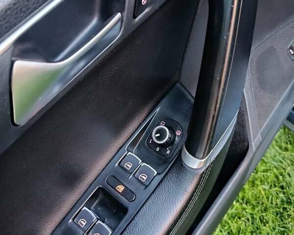 Серый Фольксваген Пассат, объемом двигателя 1.97 л и пробегом 290 тыс. км за 12000 $, фото 14 на Automoto.ua