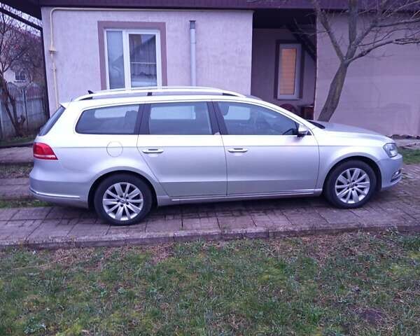 Серый Фольксваген Пассат, объемом двигателя 1.6 л и пробегом 270 тыс. км за 8900 $, фото 10 на Automoto.ua