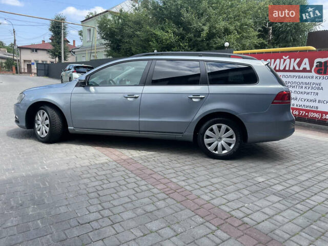 Фольксваген Пассат 2011 в Ивано-Франковске на Automoto.ua Серый Фольксваген Пассат, объемом двигателя 1.97 л и пробегом 262 тыс. км за 8450 $, фото 31 на Automoto.ua