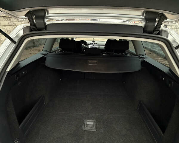 Серый Фольксваген Пассат, объемом двигателя 1.97 л и пробегом 299 тыс. км за 8700 $, фото 12 на Automoto.ua