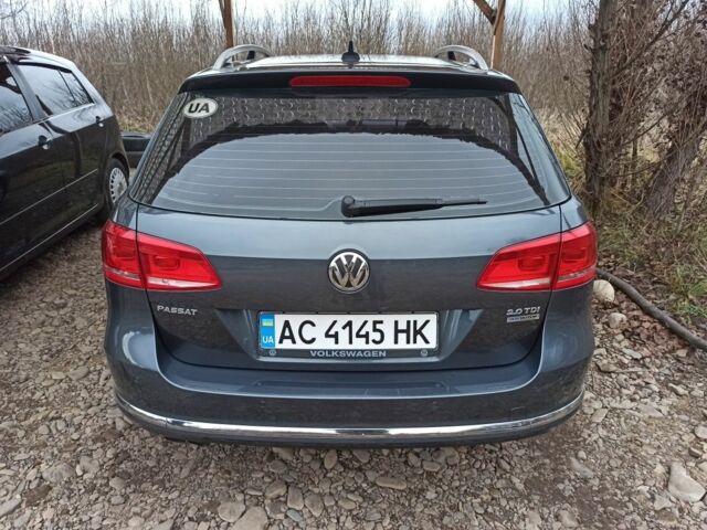 Серый Фольксваген Пассат, объемом двигателя 2 л и пробегом 287 тыс. км за 11200 $, фото 1 на Automoto.ua