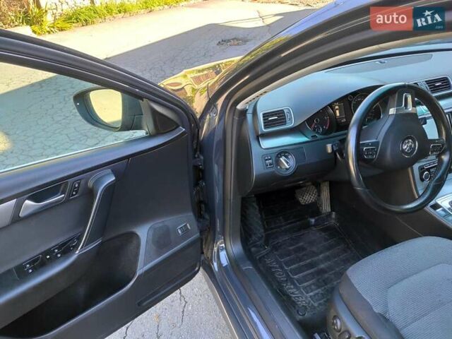 Сірий Фольксваген Пассат, об'ємом двигуна 1.97 л та пробігом 290 тис. км за 11200 $, фото 5 на Automoto.ua