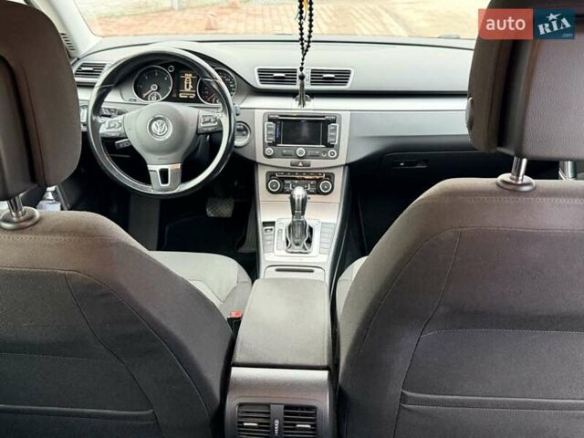 Серый Фольксваген Пассат, объемом двигателя 1.97 л и пробегом 288 тыс. км за 10000 $, фото 15 на Automoto.ua