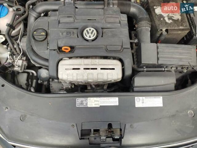 Сірий Фольксваген Пассат, об'ємом двигуна 1.4 л та пробігом 150 тис. км за 8300 $, фото 16 на Automoto.ua