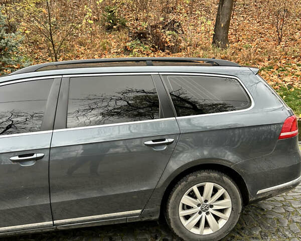 Серый Фольксваген Пассат, объемом двигателя 1.39 л и пробегом 353 тыс. км за 6999 $, фото 4 на Automoto.ua