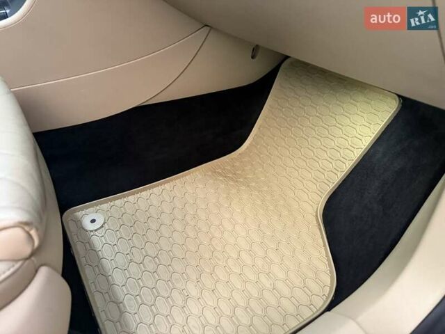 Серый Фольксваген Пассат, объемом двигателя 2 л и пробегом 255 тыс. км за 11000 $, фото 11 на Automoto.ua