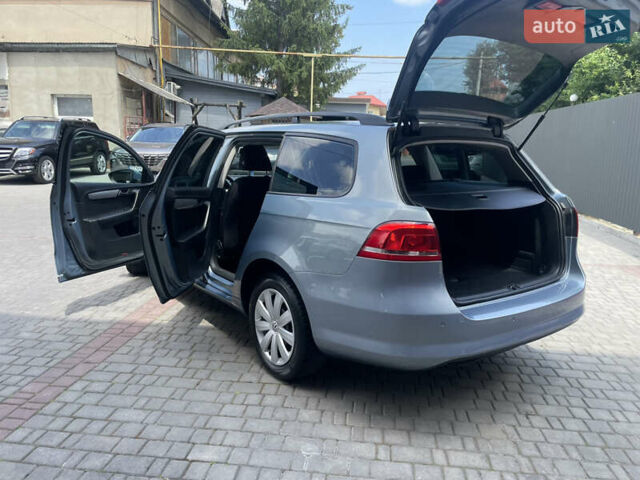 Фольксваген Пассат 2011 в Ивано-Франковске на Automoto.ua Серый Фольксваген Пассат, объемом двигателя 1.97 л и пробегом 262 тыс. км за 8450 $, фото 4 на Automoto.ua