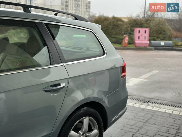 Серый Фольксваген Пассат, объемом двигателя 1.97 л и пробегом 271 тыс. км за 10550 $, фото 27 на Automoto.ua