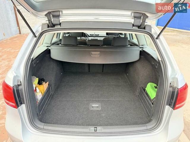 Серый Фольксваген Пассат, объемом двигателя 1.97 л и пробегом 288 тыс. км за 10000 $, фото 20 на Automoto.ua