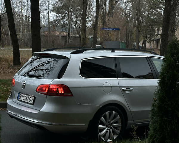 Серый Фольксваген Пассат, объемом двигателя 1.6 л и пробегом 280 тыс. км за 7500 $, фото 5 на Automoto.ua