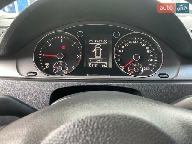 Сірий Фольксваген Пассат, об'ємом двигуна 1.6 л та пробігом 221 тис. км за 8950 $, фото 3 на Automoto.ua