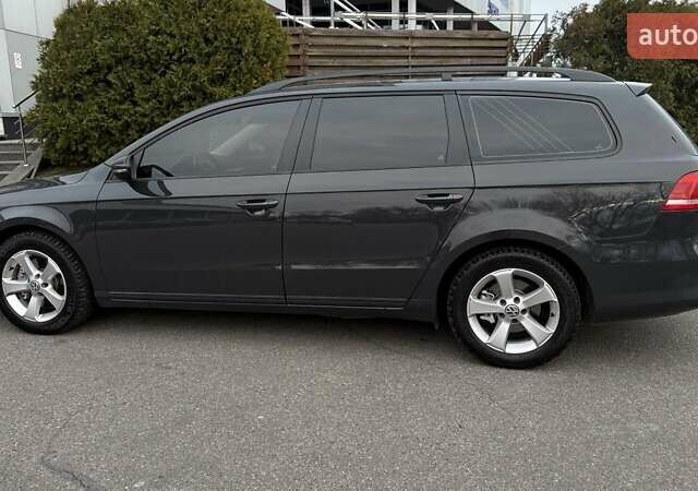 Сірий Фольксваген Пассат, об'ємом двигуна 1.6 л та пробігом 260 тис. км за 9250 $, фото 21 на Automoto.ua