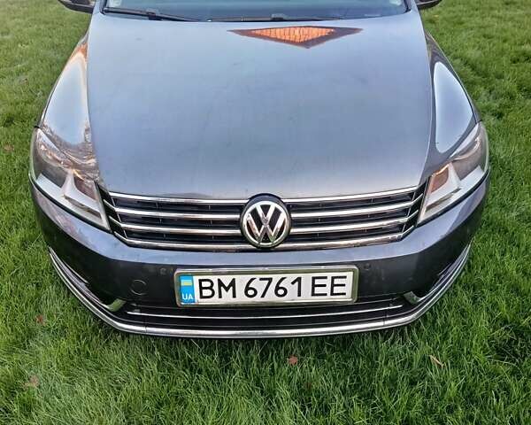 Серый Фольксваген Пассат, объемом двигателя 1.97 л и пробегом 290 тыс. км за 12000 $, фото 1 на Automoto.ua