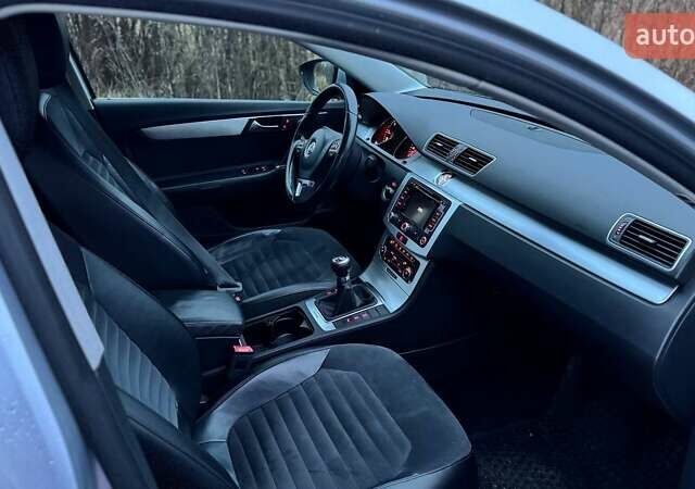 Серый Фольксваген Пассат, объемом двигателя 1.97 л и пробегом 260 тыс. км за 10500 $, фото 7 на Automoto.ua