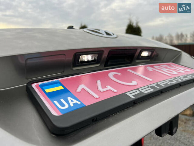 Сірий Фольксваген Пассат, об'ємом двигуна 1.6 л та пробігом 307 тис. км за 8800 $, фото 24 на Automoto.ua