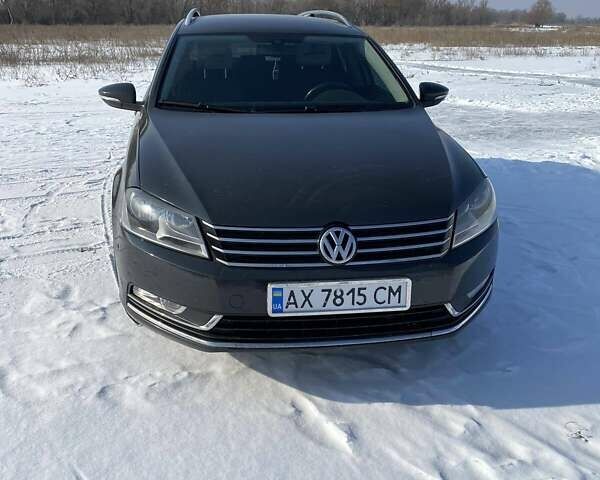 Сірий Фольксваген Пассат, об'ємом двигуна 2 л та пробігом 310 тис. км за 10000 $, фото 4 на Automoto.ua