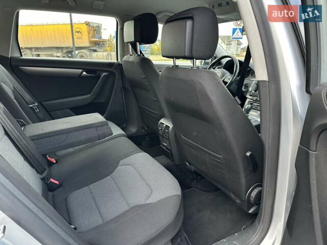 Сірий Фольксваген Пассат, об'ємом двигуна 1.8 л та пробігом 234 тис. км за 8500 $, фото 24 на Automoto.ua