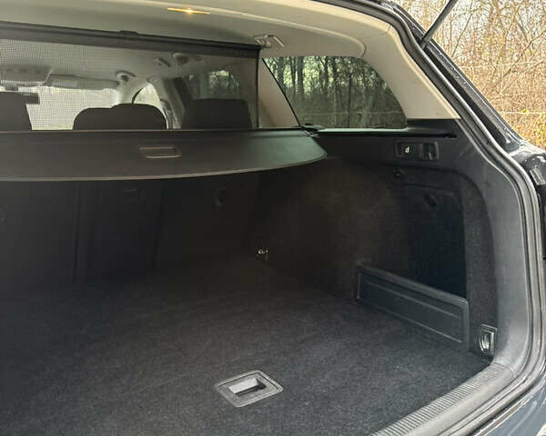 Серый Фольксваген Пассат, объемом двигателя 1.97 л и пробегом 337 тыс. км за 9900 $, фото 20 на Automoto.ua