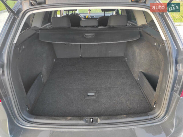 Сірий Фольксваген Пассат, об'ємом двигуна 2 л та пробігом 334 тис. км за 9000 $, фото 11 на Automoto.ua