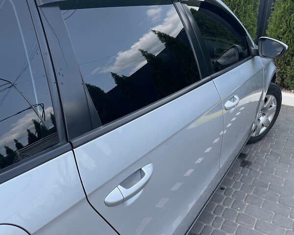 Серый Фольксваген Пассат, объемом двигателя 1.97 л и пробегом 280 тыс. км за 9700 $, фото 10 на Automoto.ua