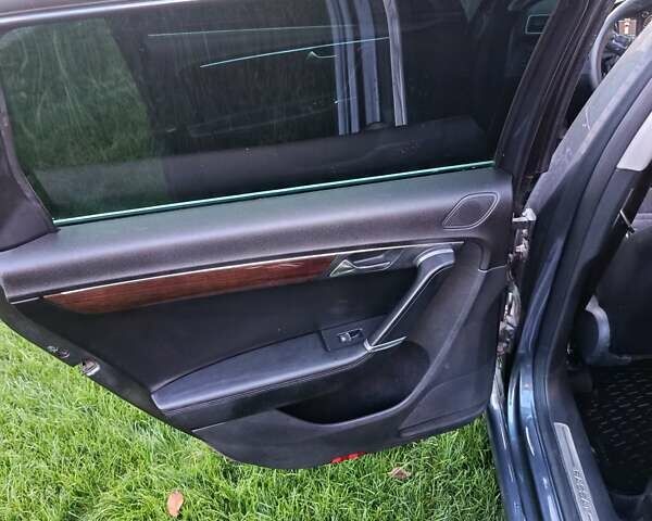 Серый Фольксваген Пассат, объемом двигателя 1.97 л и пробегом 290 тыс. км за 12000 $, фото 30 на Automoto.ua