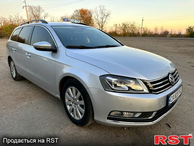 Серый Фольксваген Пассат, объемом двигателя 1.6 л и пробегом 276 тыс. км за 7000 $, фото 3 на Automoto.ua