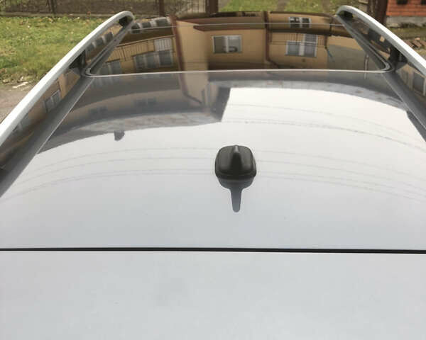 Серый Фольксваген Пассат, объемом двигателя 1.6 л и пробегом 275 тыс. км за 9100 $, фото 17 на Automoto.ua