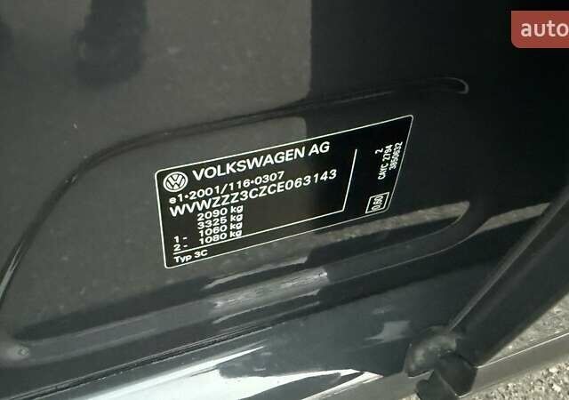 Сірий Фольксваген Пассат, об'ємом двигуна 1.6 л та пробігом 260 тис. км за 9250 $, фото 22 на Automoto.ua