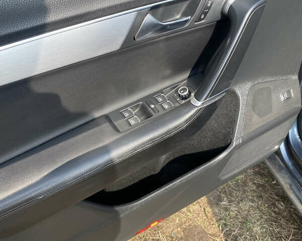 Сірий Фольксваген Пассат, об'ємом двигуна 1.98 л та пробігом 301 тис. км за 7900 $, фото 11 на Automoto.ua