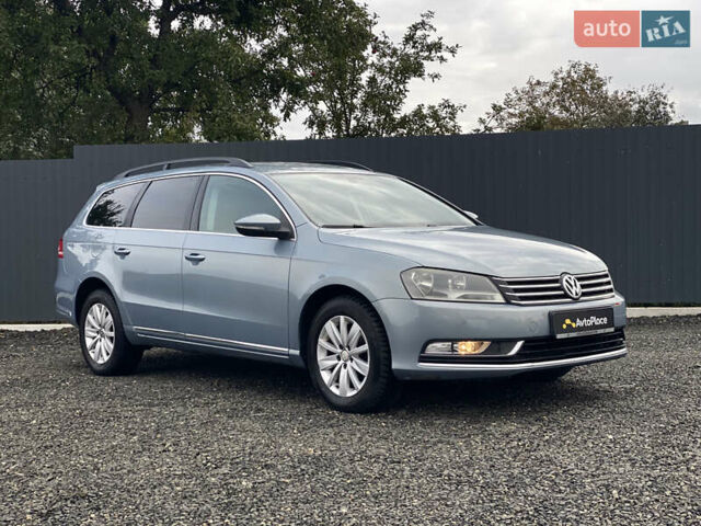 Серый Фольксваген Пассат, объемом двигателя 1.6 л и пробегом 285 тыс. км за 8200 $, фото 11 на Automoto.ua