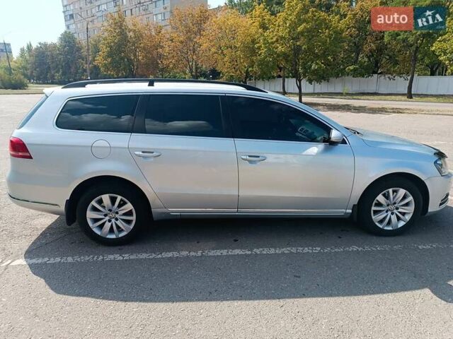 Серый Фольксваген Пассат, объемом двигателя 2 л и пробегом 262 тыс. км за 10600 $, фото 5 на Automoto.ua