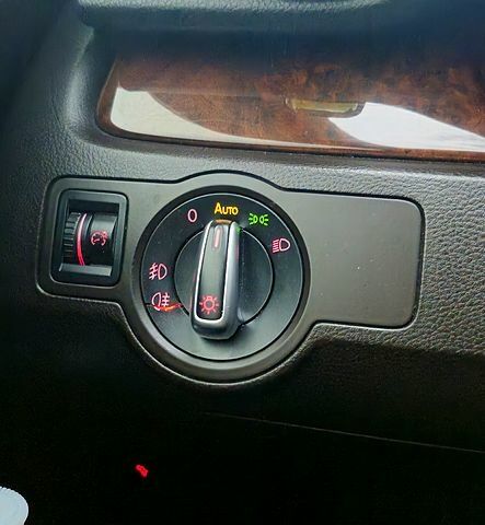 Сірий Фольксваген Пассат, об'ємом двигуна 1.4 л та пробігом 280 тис. км за 10500 $, фото 3 на Automoto.ua