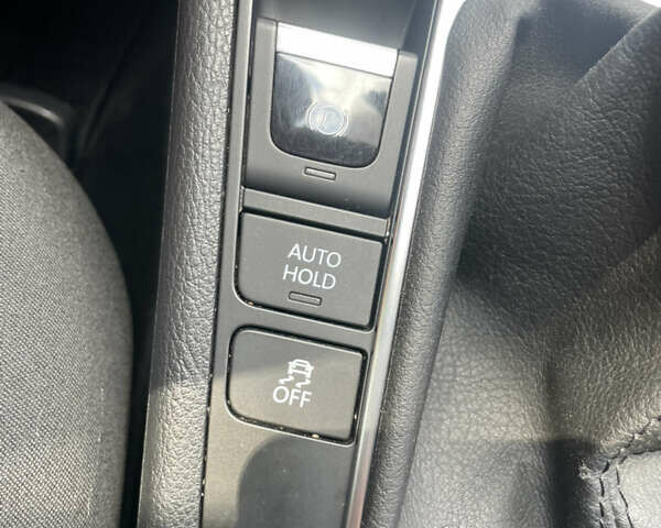 Фольксваген Пассат 2011 в Ивано-Франковске на Automoto.ua Серый Фольксваген Пассат, объемом двигателя 1.97 л и пробегом 262 тыс. км за 8450 $, фото 47 на Automoto.ua